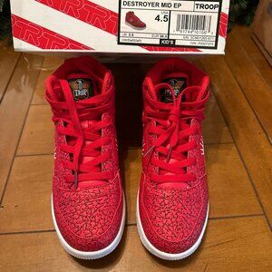 Kids Troop Destroyer High-Top Sneakers Size 4.5 NIB